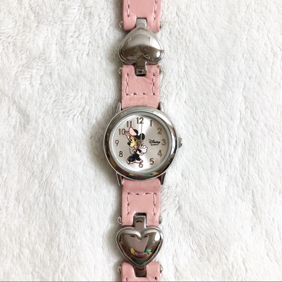 Girl’s Disney Minnie Mouse Pink Leather Watch - Picture 2 of 7
